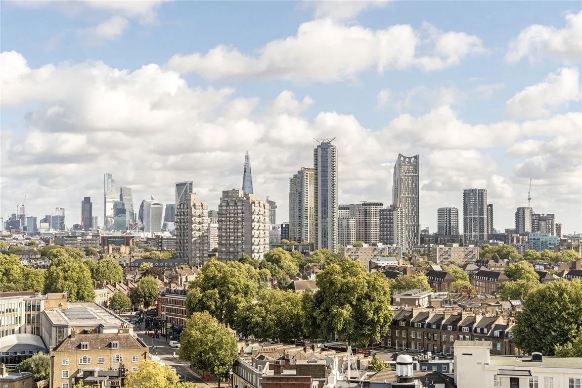 Gasholder Place, Nine Elms, photo 12