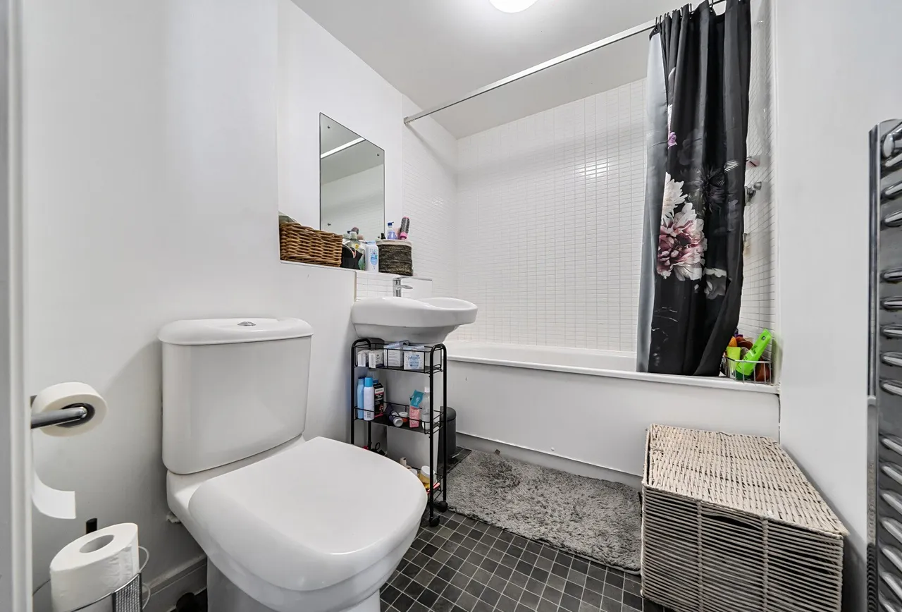 Ian Macdonald Court, Surrey, Adastra Way, SM6 9FD, photo 5