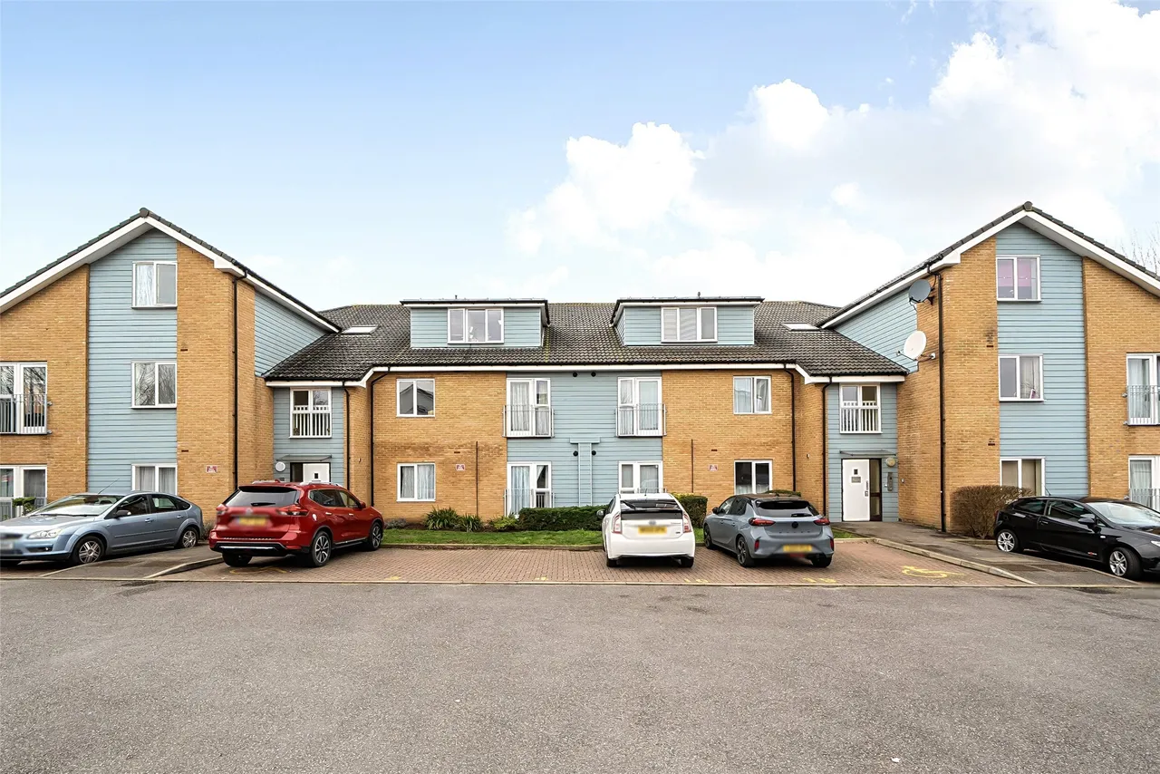 Ian Macdonald Court, Surrey, Adastra Way, SM6 9FD, photo 2