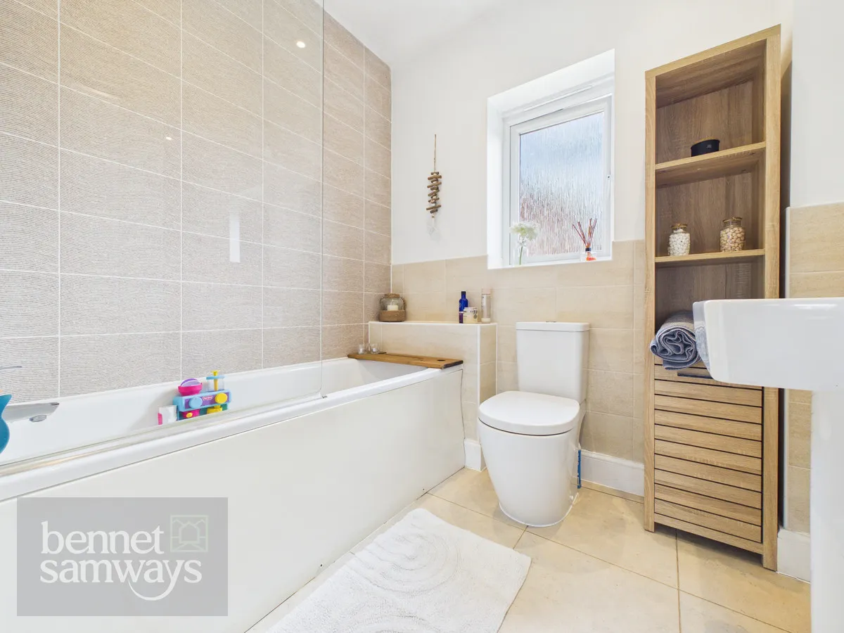 Bower Close, Ashbourne, DE6, photo 13