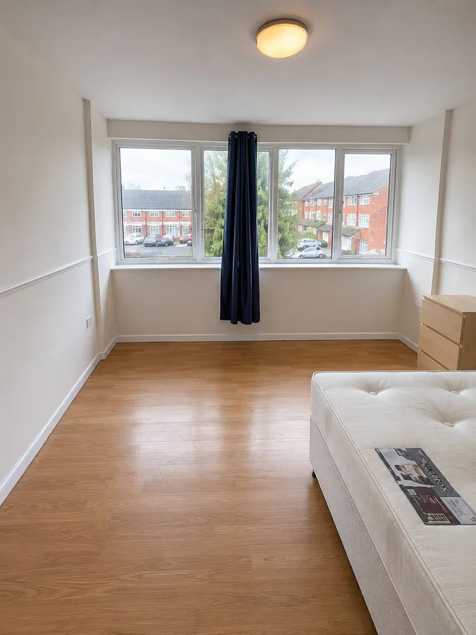 London, SE25 4LW, photo 5