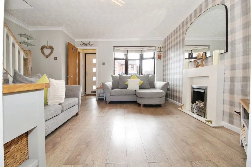 Watermeadow Drive, Shelfield, WS4, photo 4