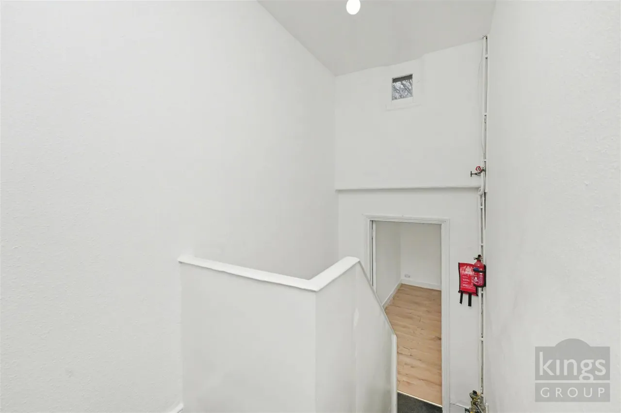 Beaconsfield Road, London, photo 10