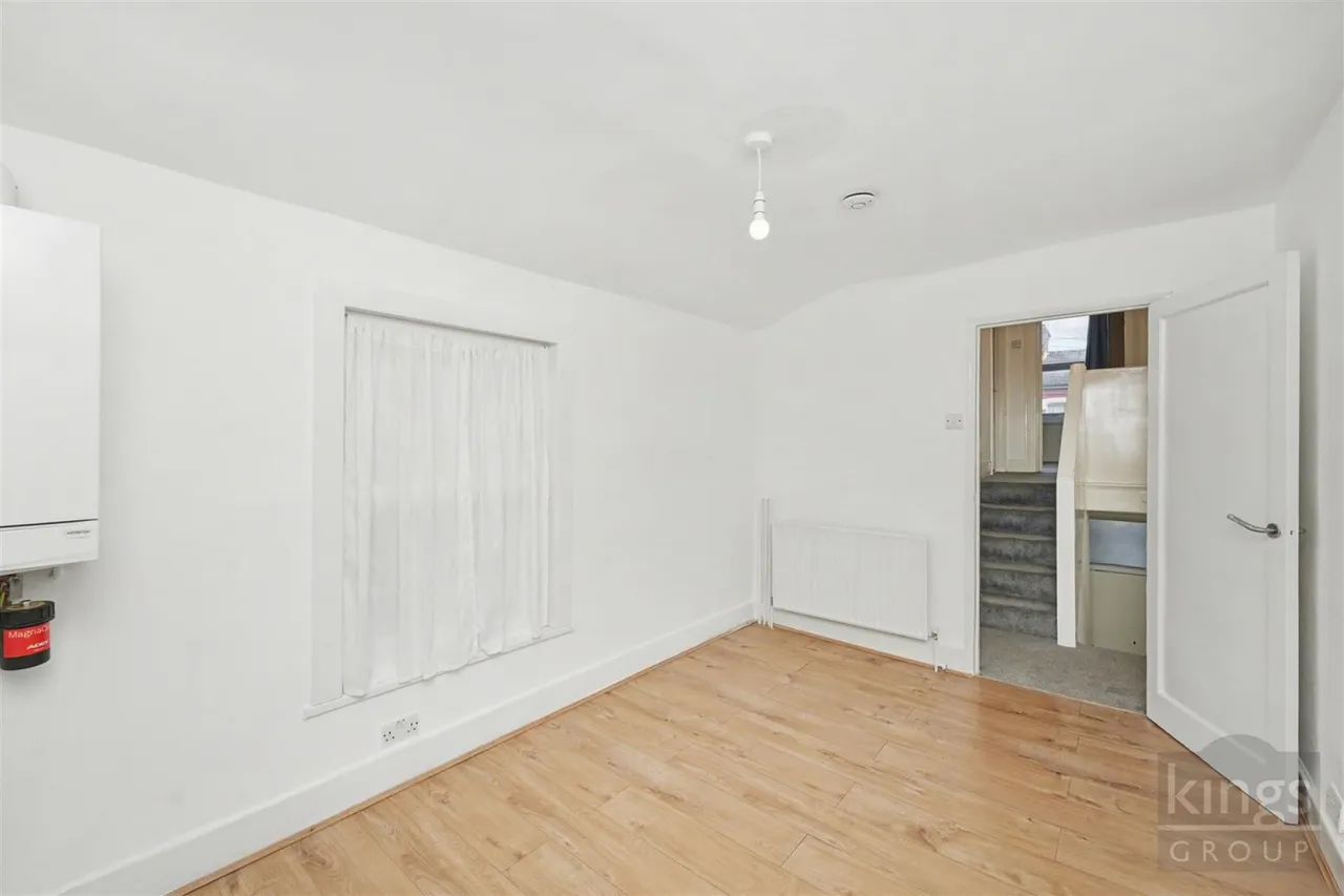 Beaconsfield Road, London, photo 12