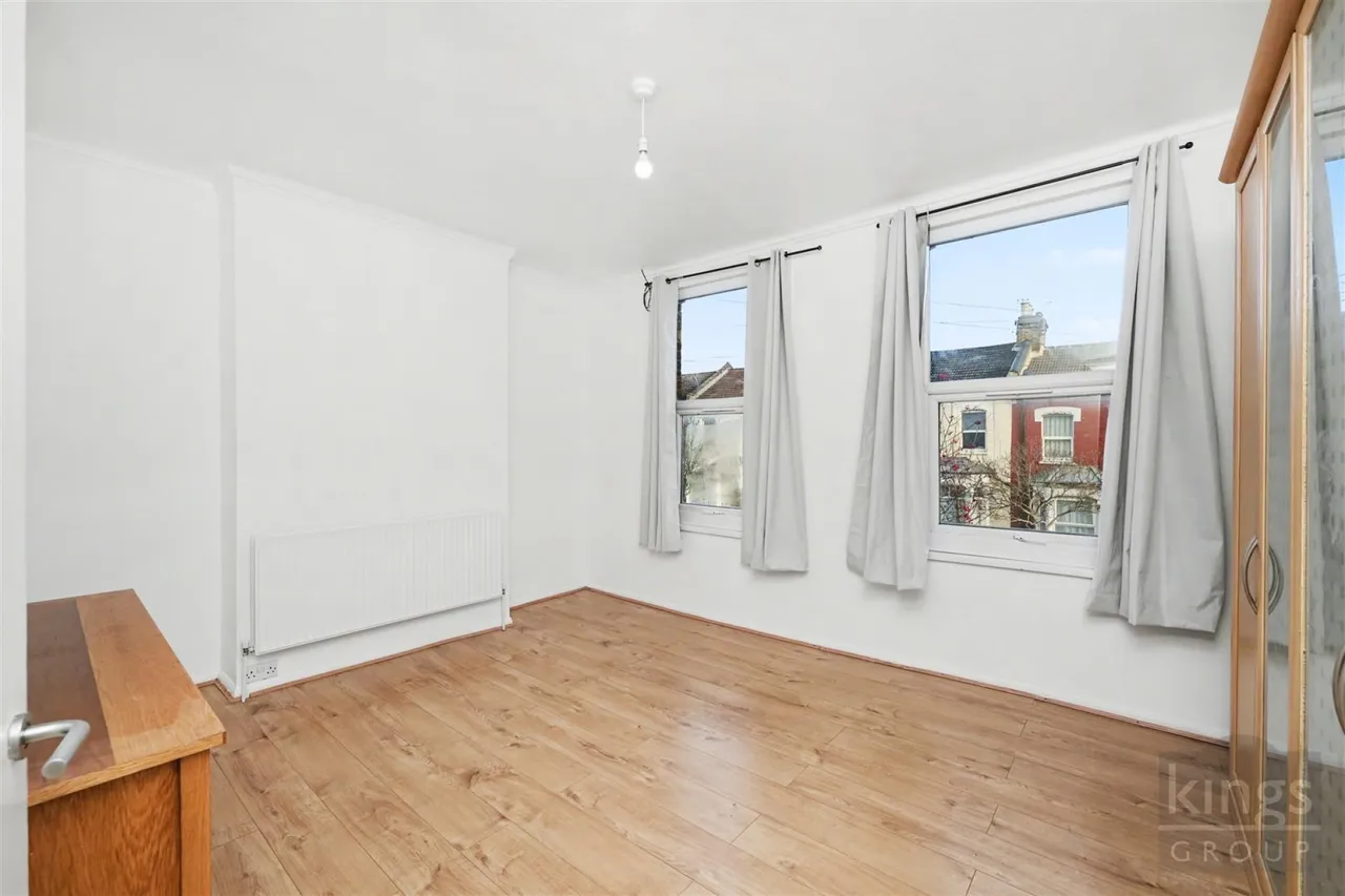 Beaconsfield Road, London, photo 6