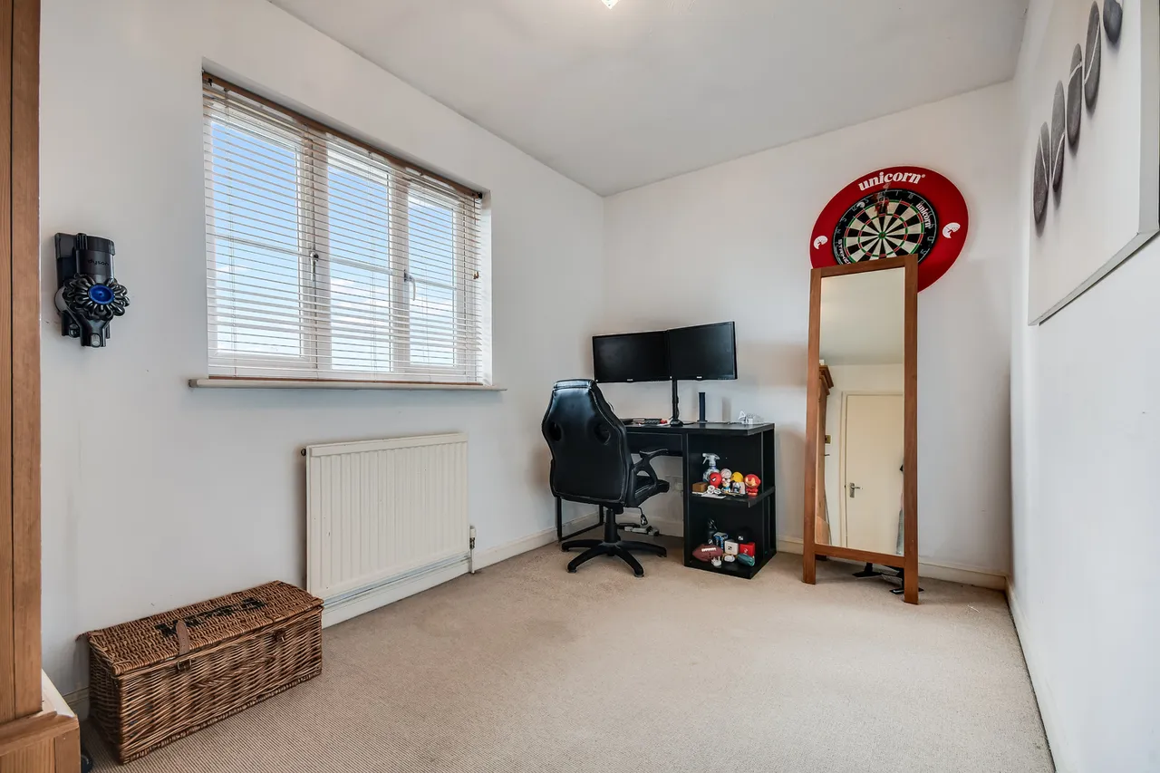 Stanley Rise, Chelmer Village, CM2, photo 14