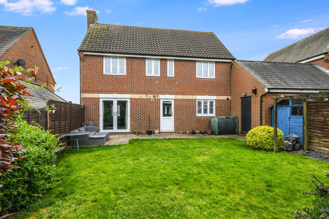 Stanley Rise, Chelmer Village, CM2, photo 3