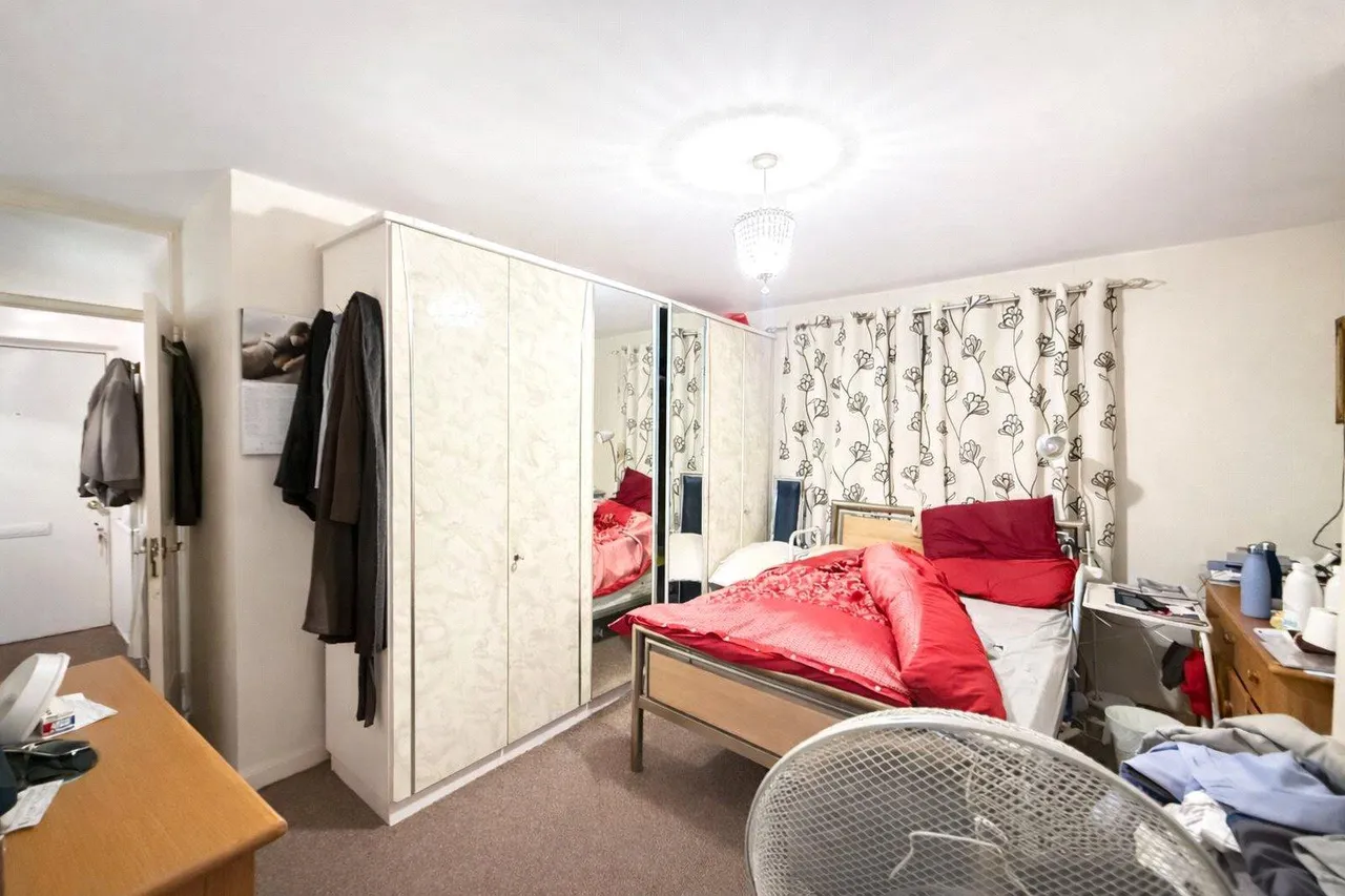 Granville Park, London, SE13, photo 12