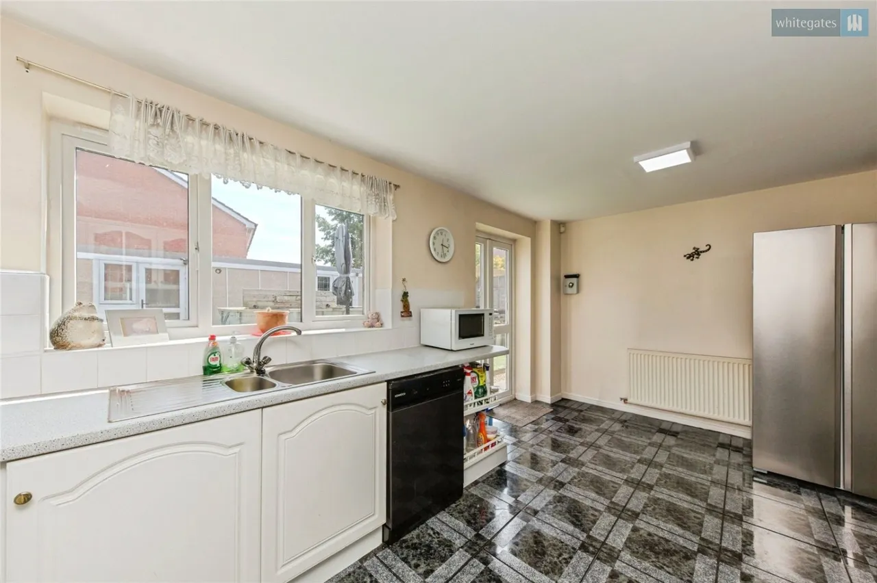 James Atkinson Way, Crewe, CW1, photo 6