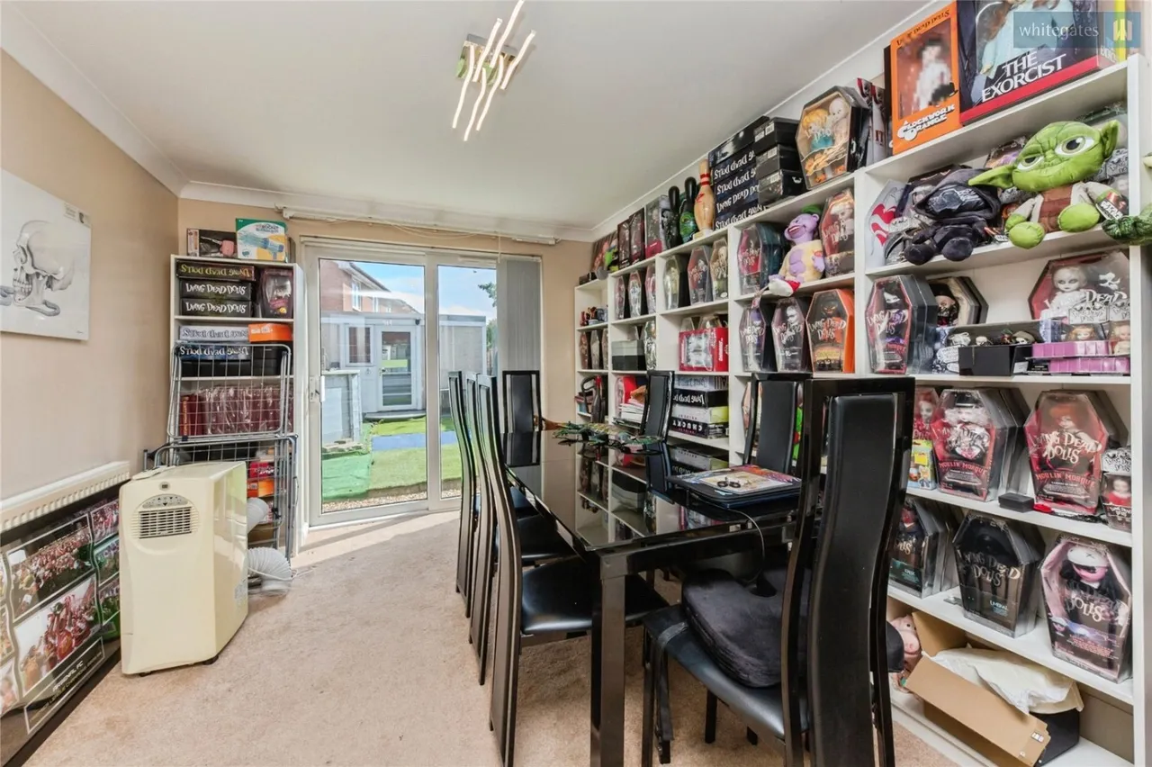 James Atkinson Way, Crewe, CW1, photo 5