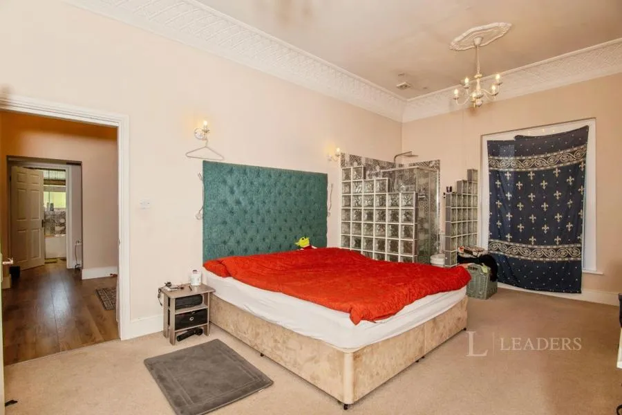 Elmfield Gardens, Battenhall, WR5, photo 11