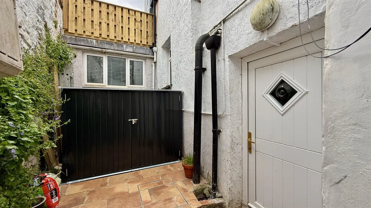 Church Street, Barmouth, LL42, photo 22