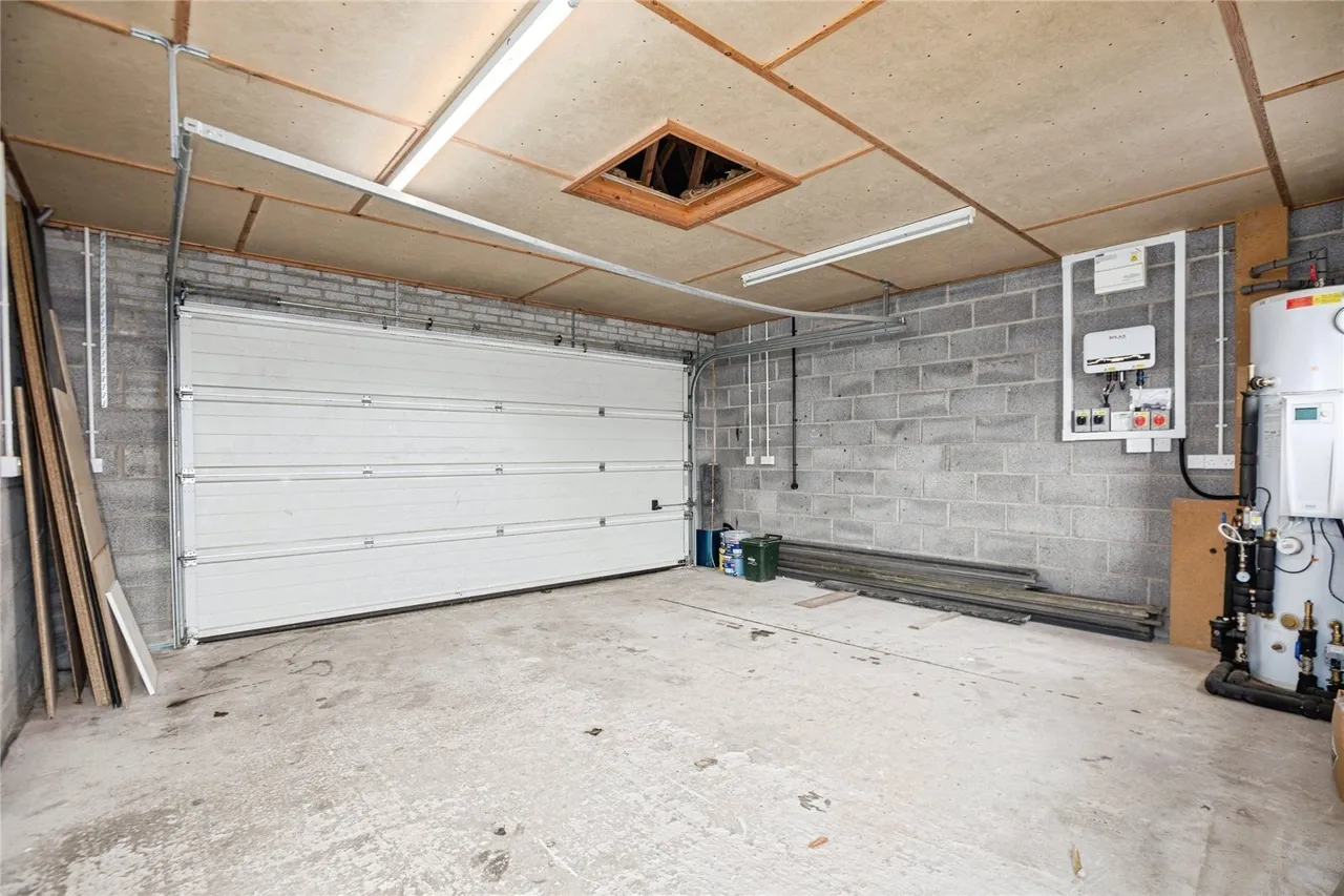 Bowls Road, Blaenporth, SA43, photo 32
