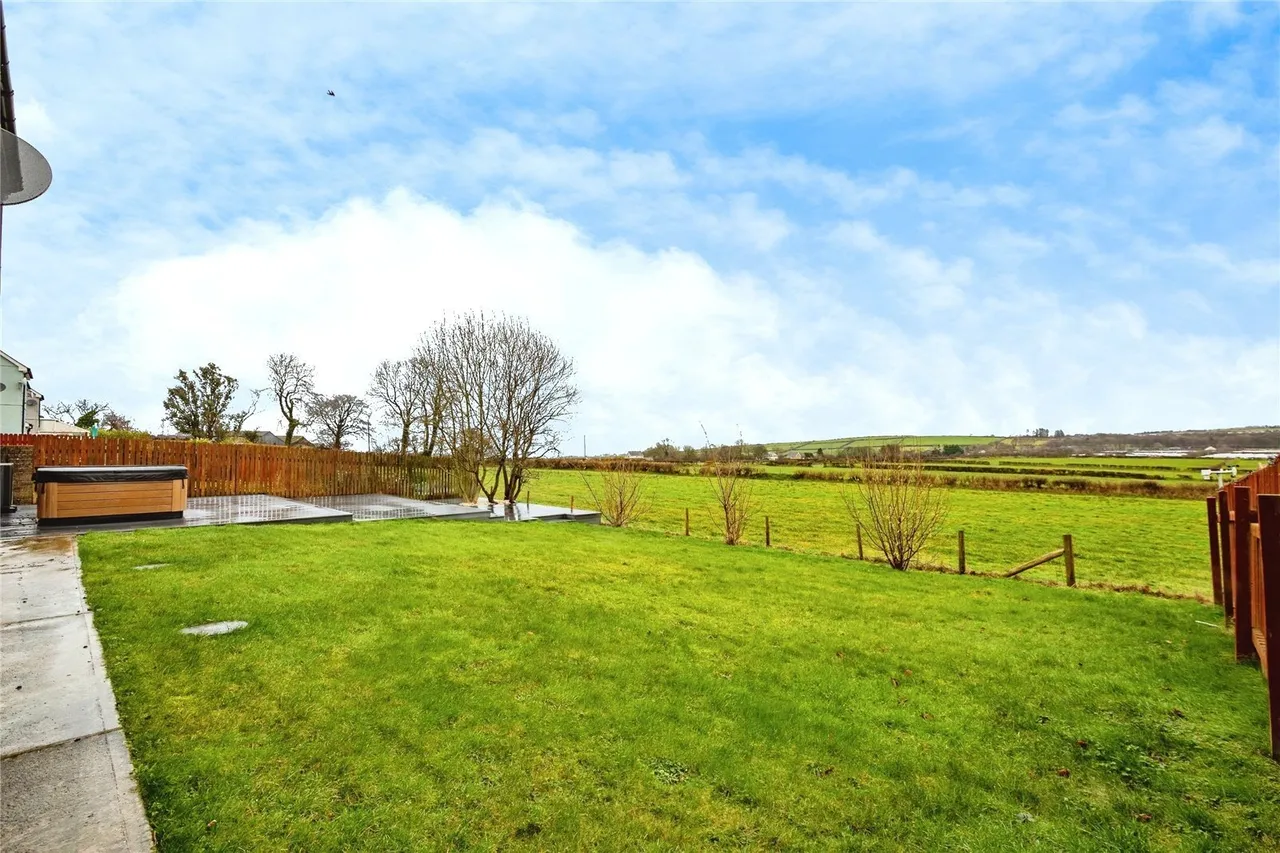 Bowls Road, Blaenporth, SA43, photo 28