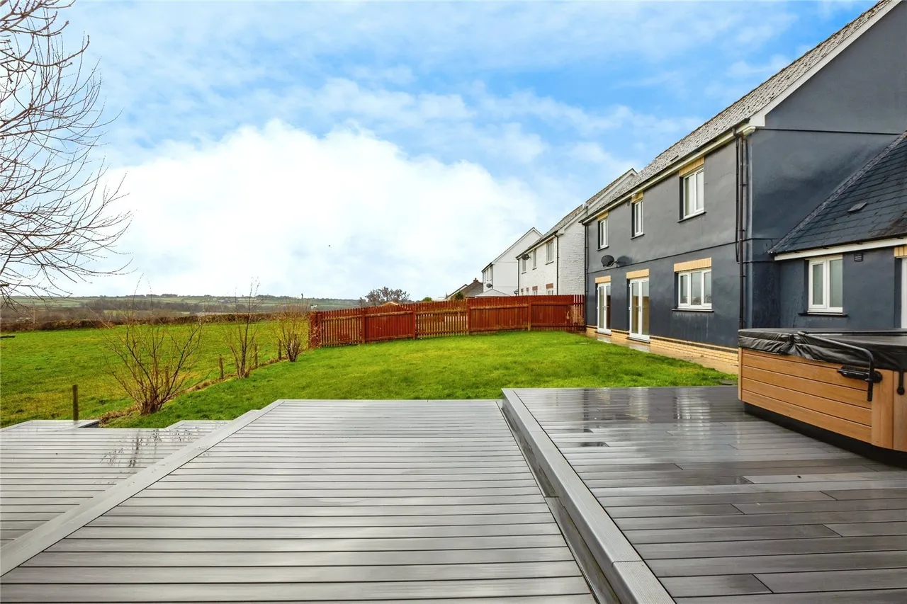 Bowls Road, Blaenporth, SA43, photo 25