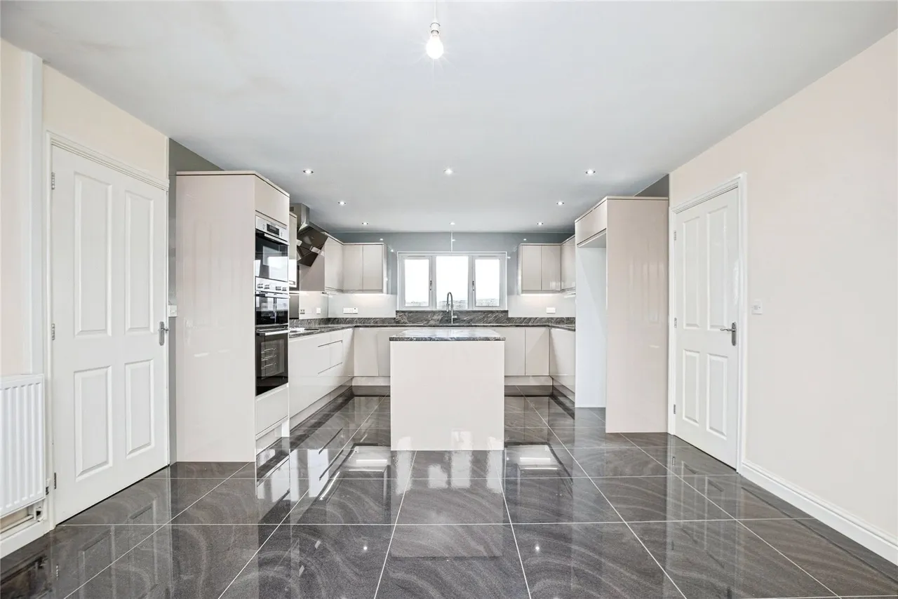 Bowls Road, Blaenporth, SA43, photo 8