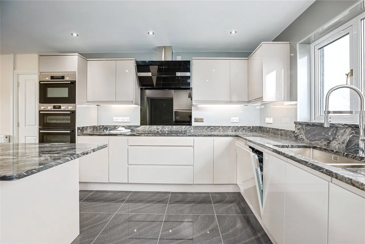 Bowls Road, Blaenporth, SA43, photo 7