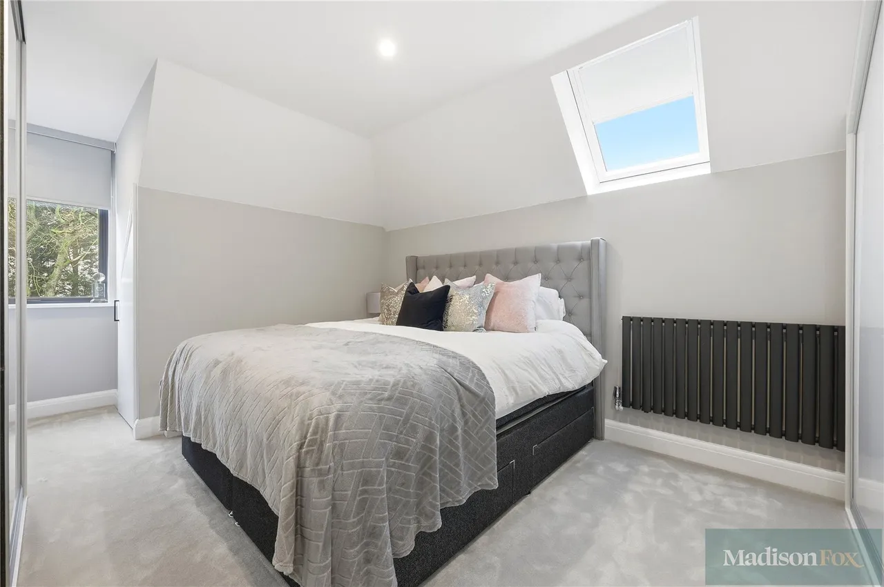 Bracken Drive, Chigwell, IG7, photo 30