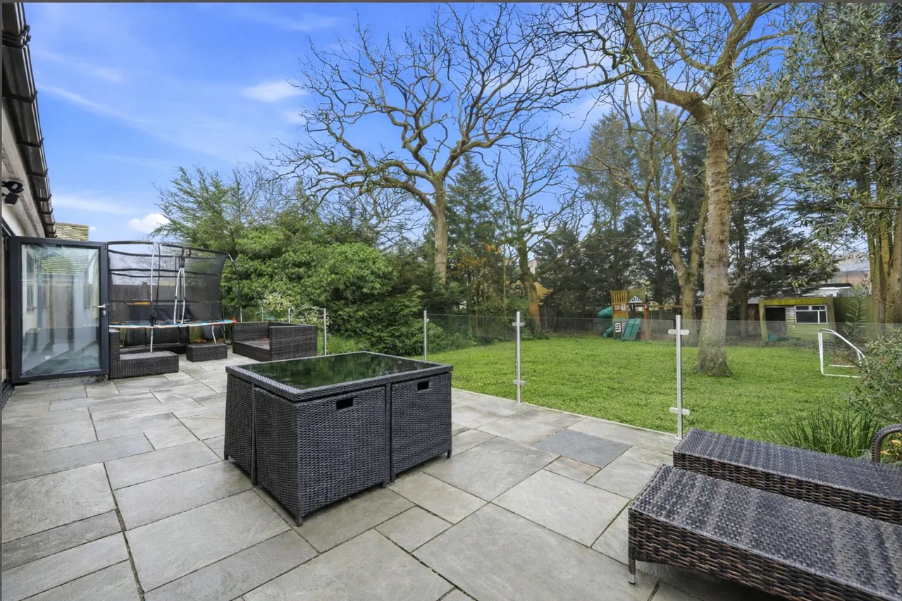 Bracken Drive, Chigwell, IG7, photo 36