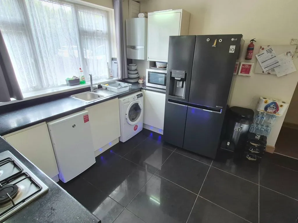 Lingfield Avenue, Great Barr, B44, photo 5