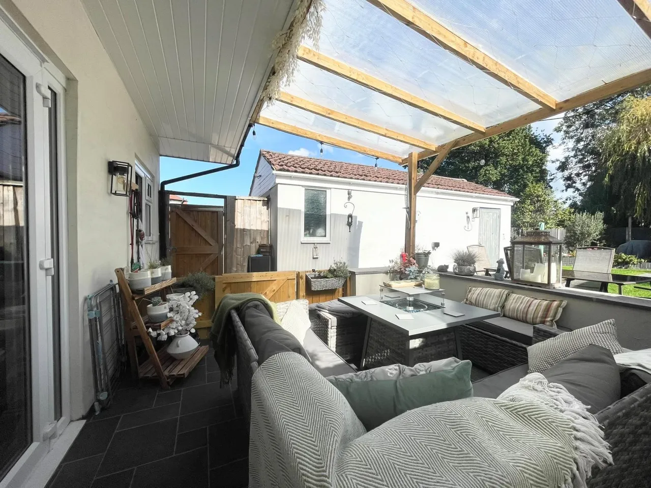 Chester Road, Whitby, CH65, photo 27