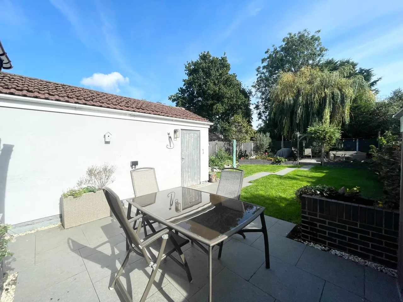 Chester Road, Whitby, CH65, photo 24