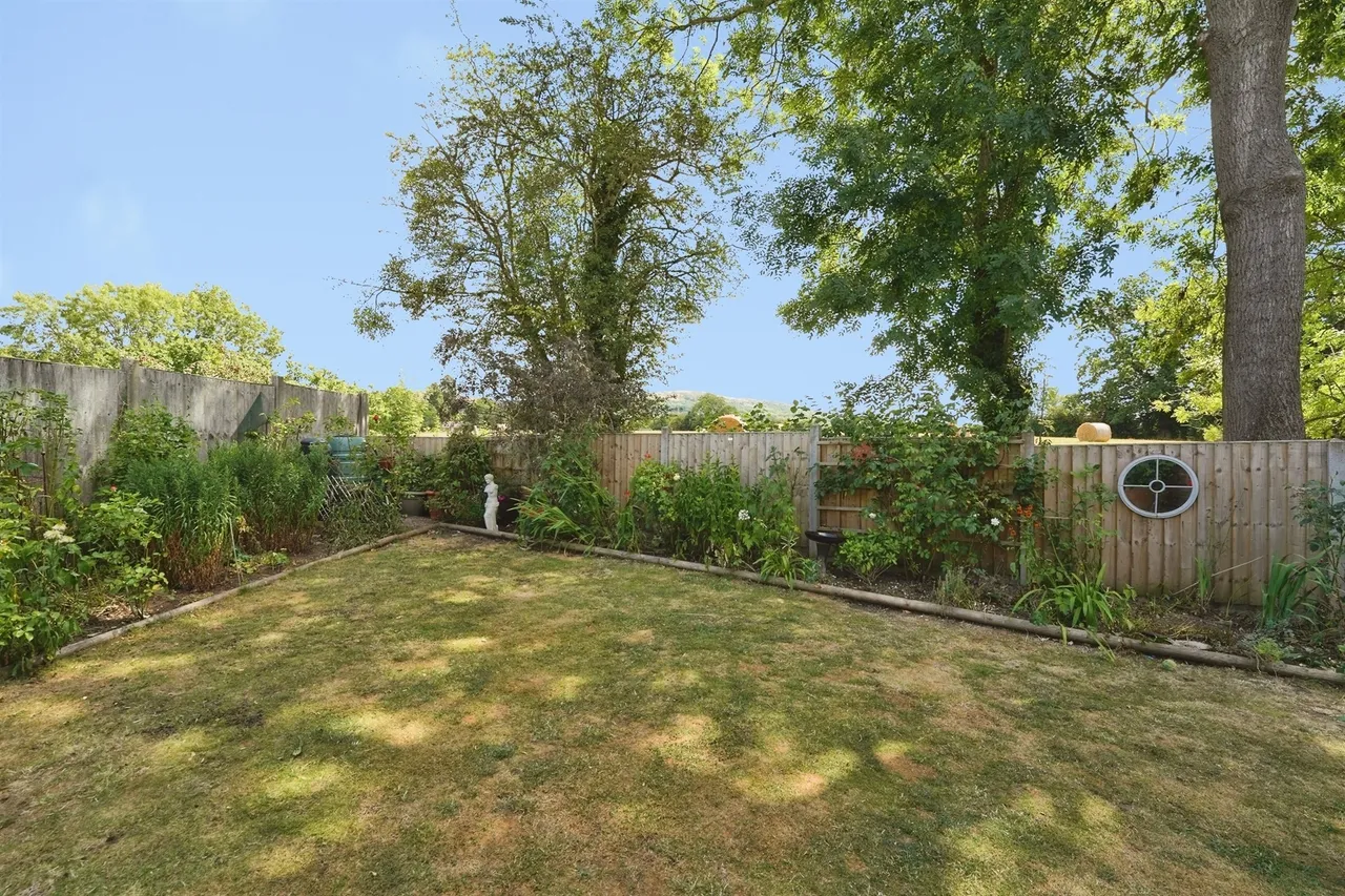 Old Orchard Lane, Colwall, WR13, photo 6