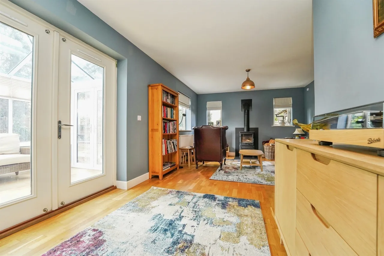 Old Orchard Lane, Colwall, WR13, photo 17