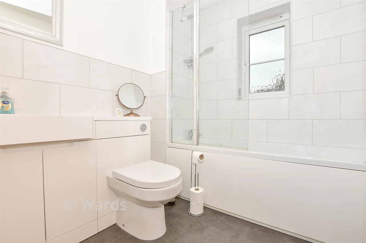 Beech Court Gardens, Maidstone, ME15, photo 14
