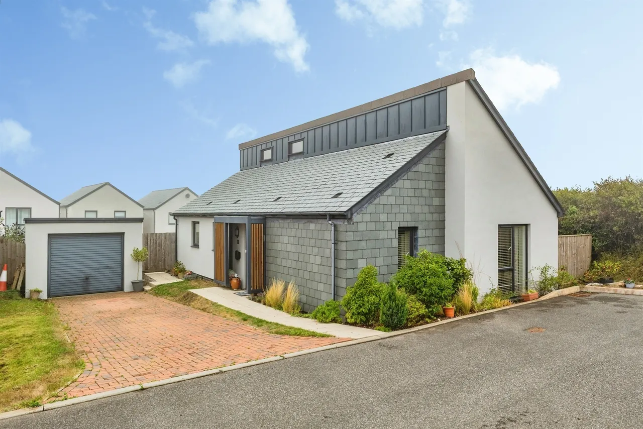 3 bed house for sale — Russet Gardens, Kingsbridge
