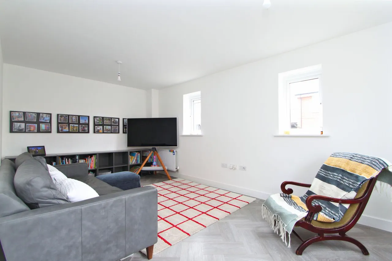 Jenkinson Way, Falfield, photo 3