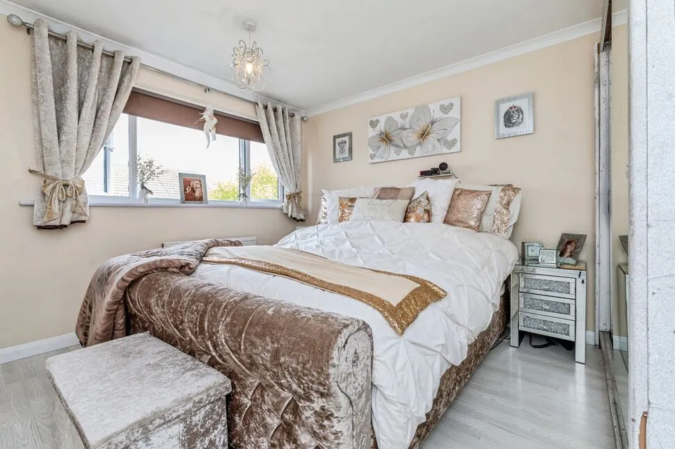 Fulmar Road, Rochester, Kent, ME2, photo 12