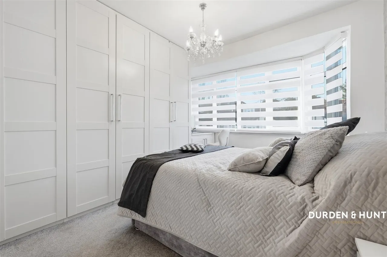Roding Lane North, Woodford Green, IG8, photo 11
