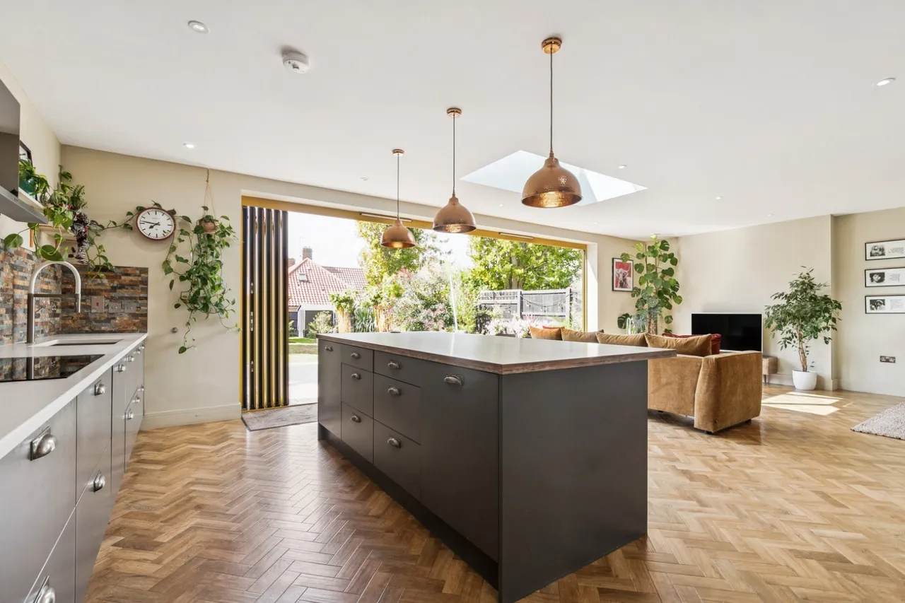 Queenswood Drive, Hitchin, SG4, photo 4
