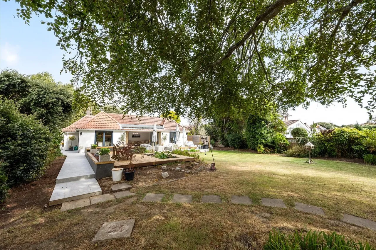 Grange Park, Ferring, Worthing, photo 10