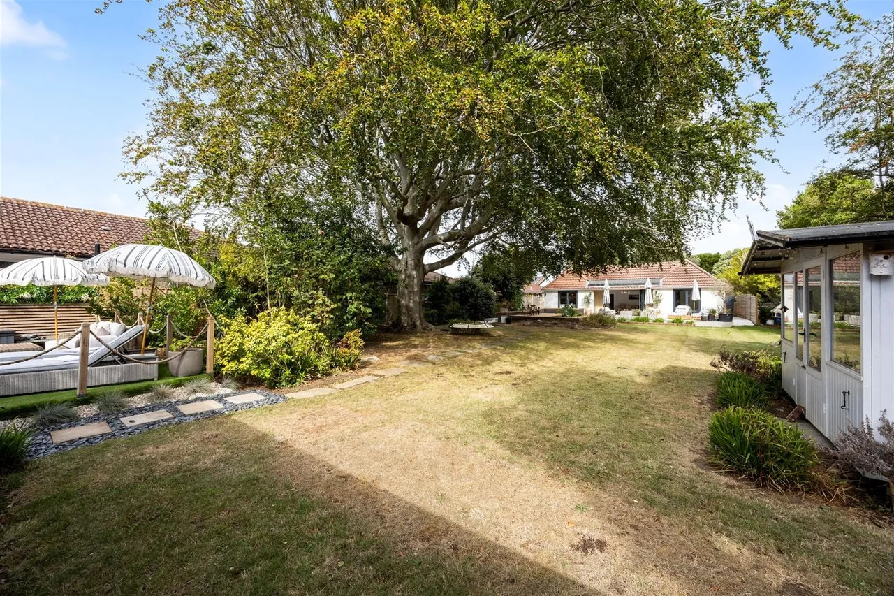 Grange Park, Ferring, Worthing, photo 35