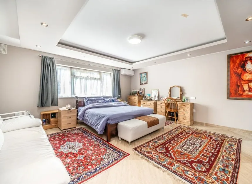 Great West Road, Isleworth, TW7, photo 7