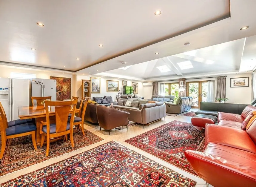Great West Road, Isleworth, TW7, photo 5