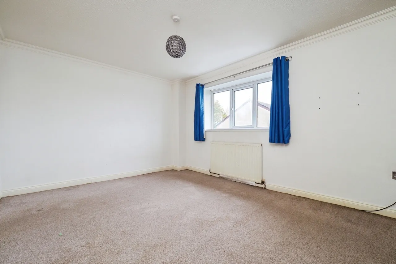 Porter Close, Clifton, Nottingham, NG11, photo 12