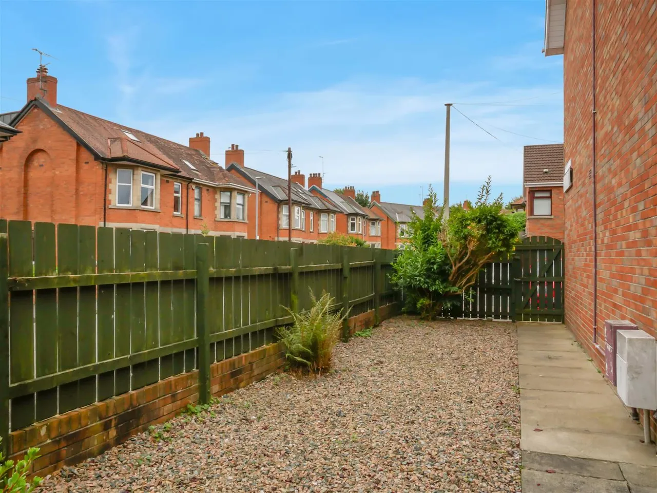 St. Johns Court, Upper Ormeau, BT7, photo 15