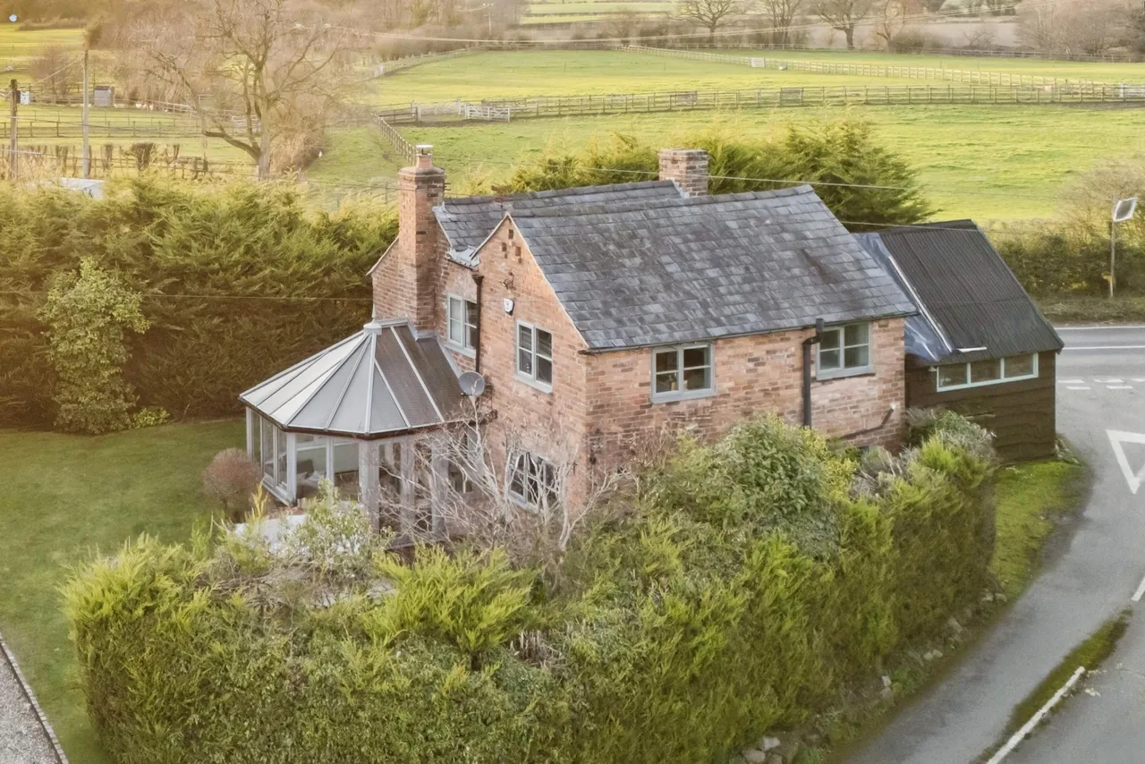 3 bed house for sale, Steel Road, Tilstock, SY13