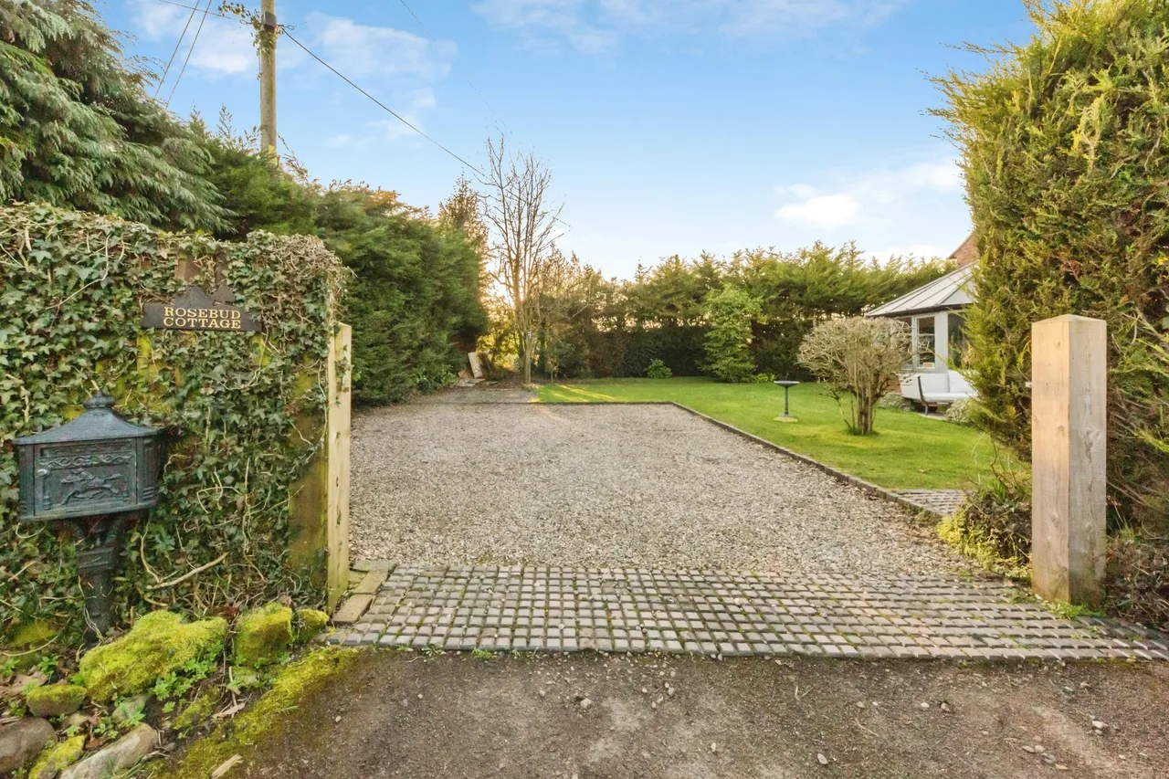 Steel Road, Tilstock, SY13, photo 23
