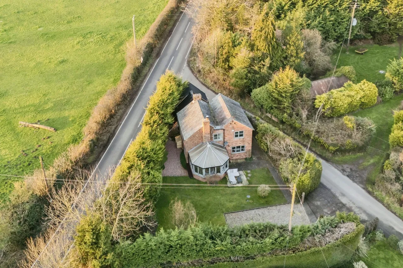 Steel Road, Tilstock, SY13, photo 5