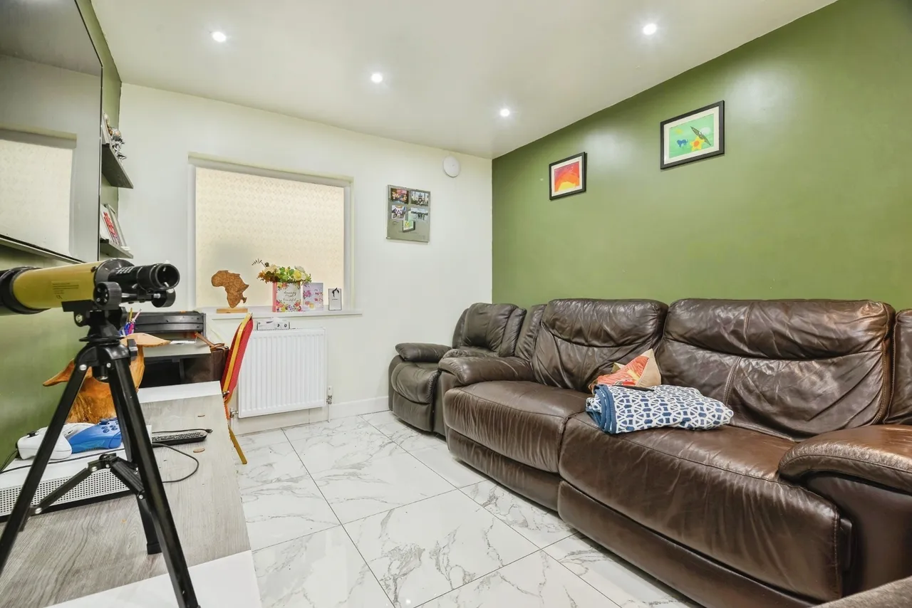 Langbaurgh Road, YARM, Cleveland, TS15, photo 10