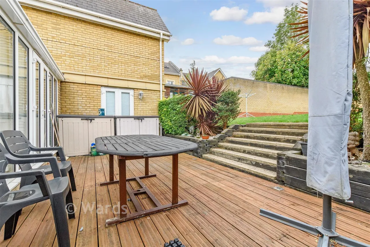 Sanderling Way, Greenhithe, DA9, photo 10