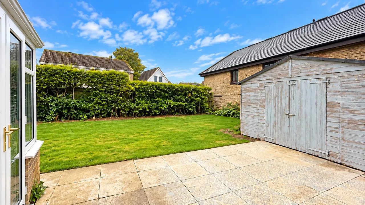 St. James Close, Hanslope, photo 19