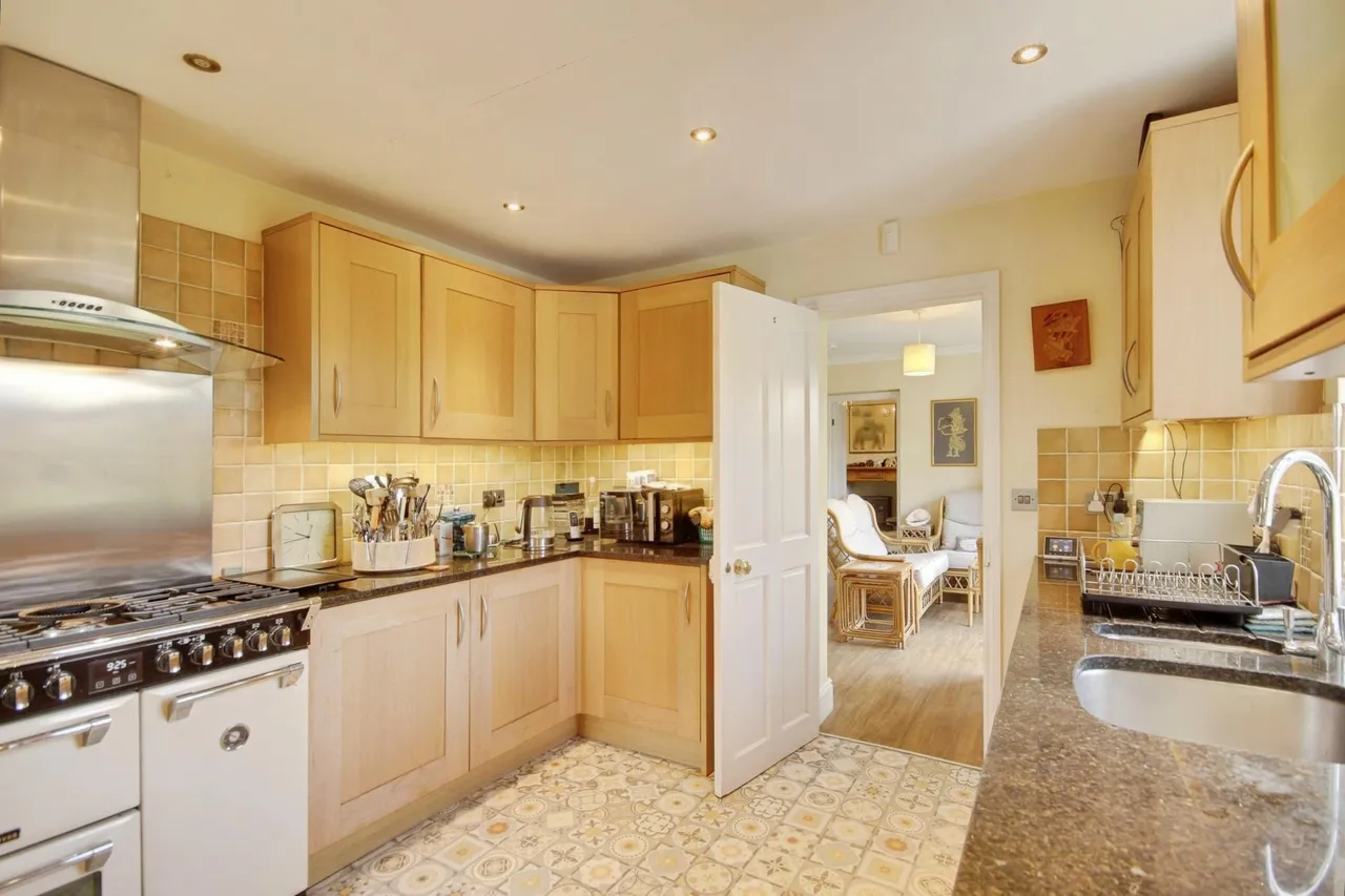 Sellars Road, Hardwicke, Gloucester, GL2, photo 7