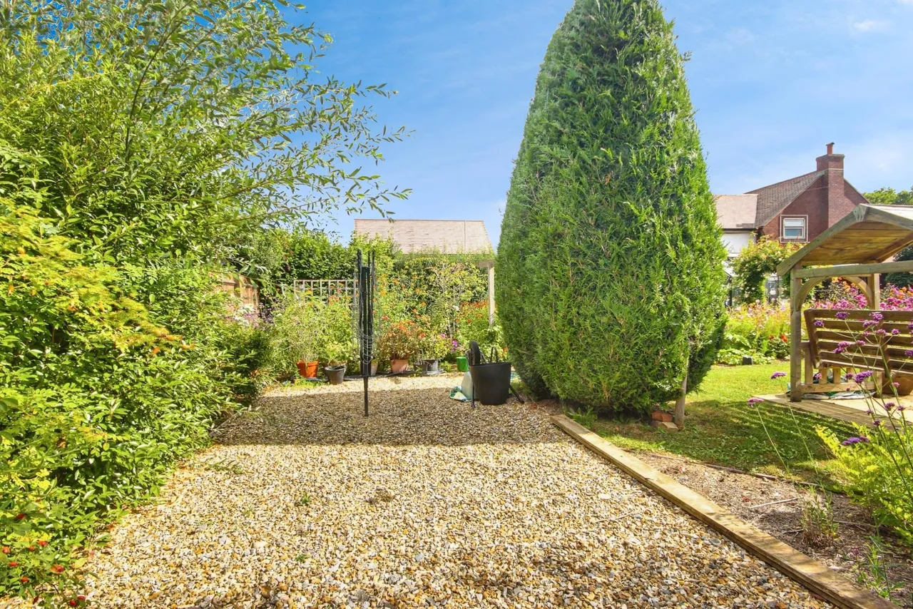 Sellars Road, Hardwicke, Gloucester, GL2, photo 9