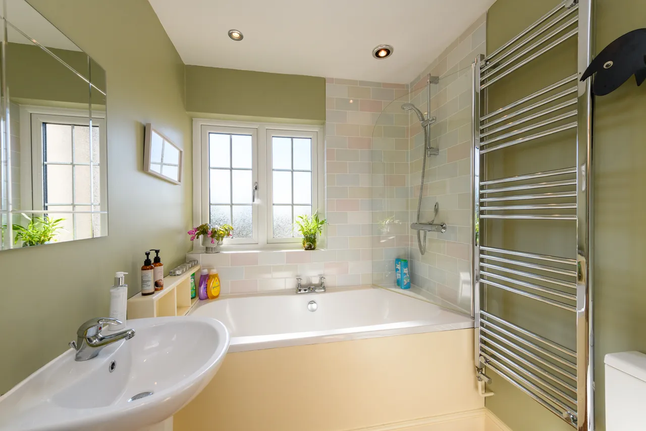 Bath Road, Ashcott, photo 12