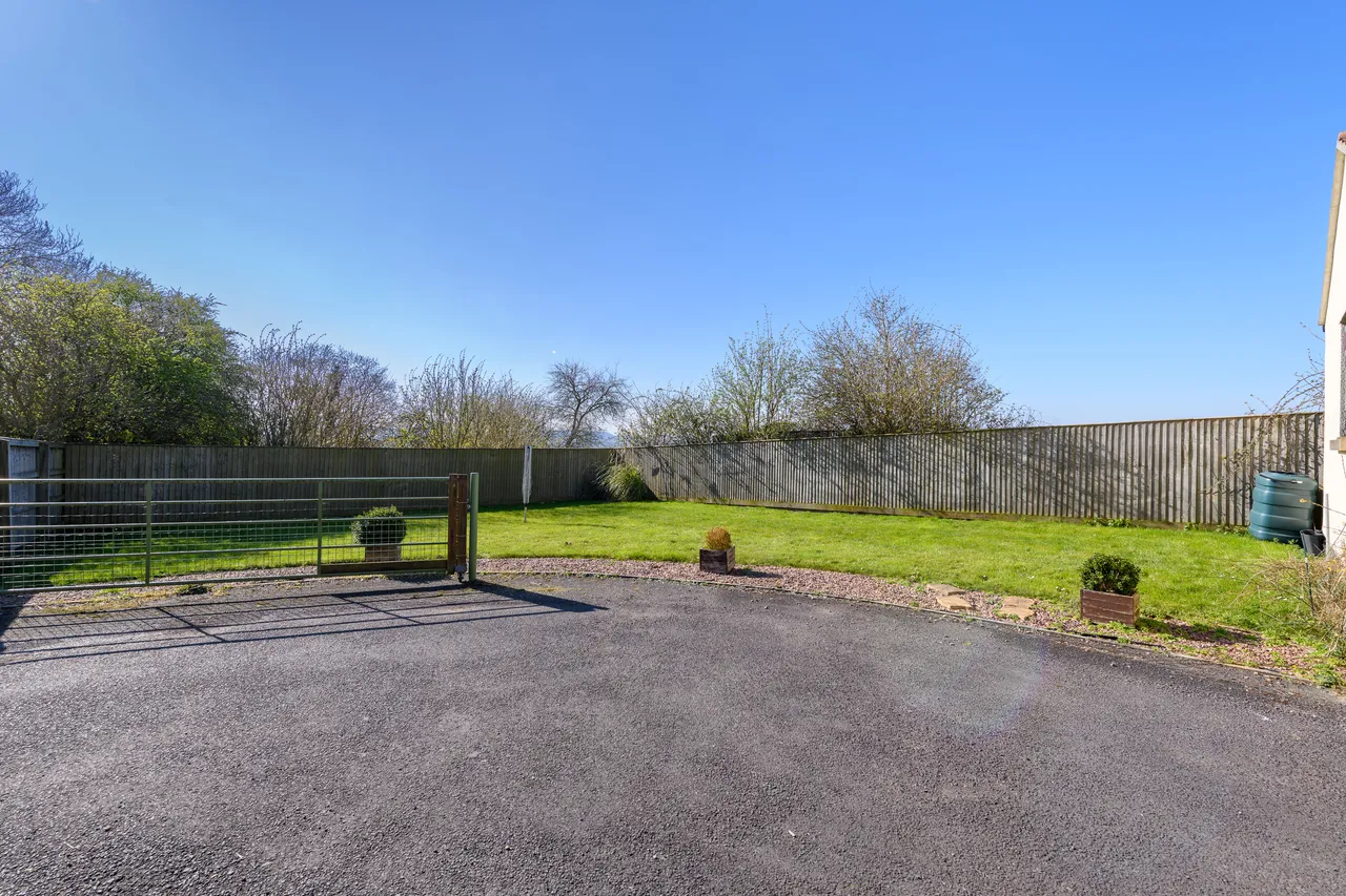 Bath Road, Ashcott, photo 31